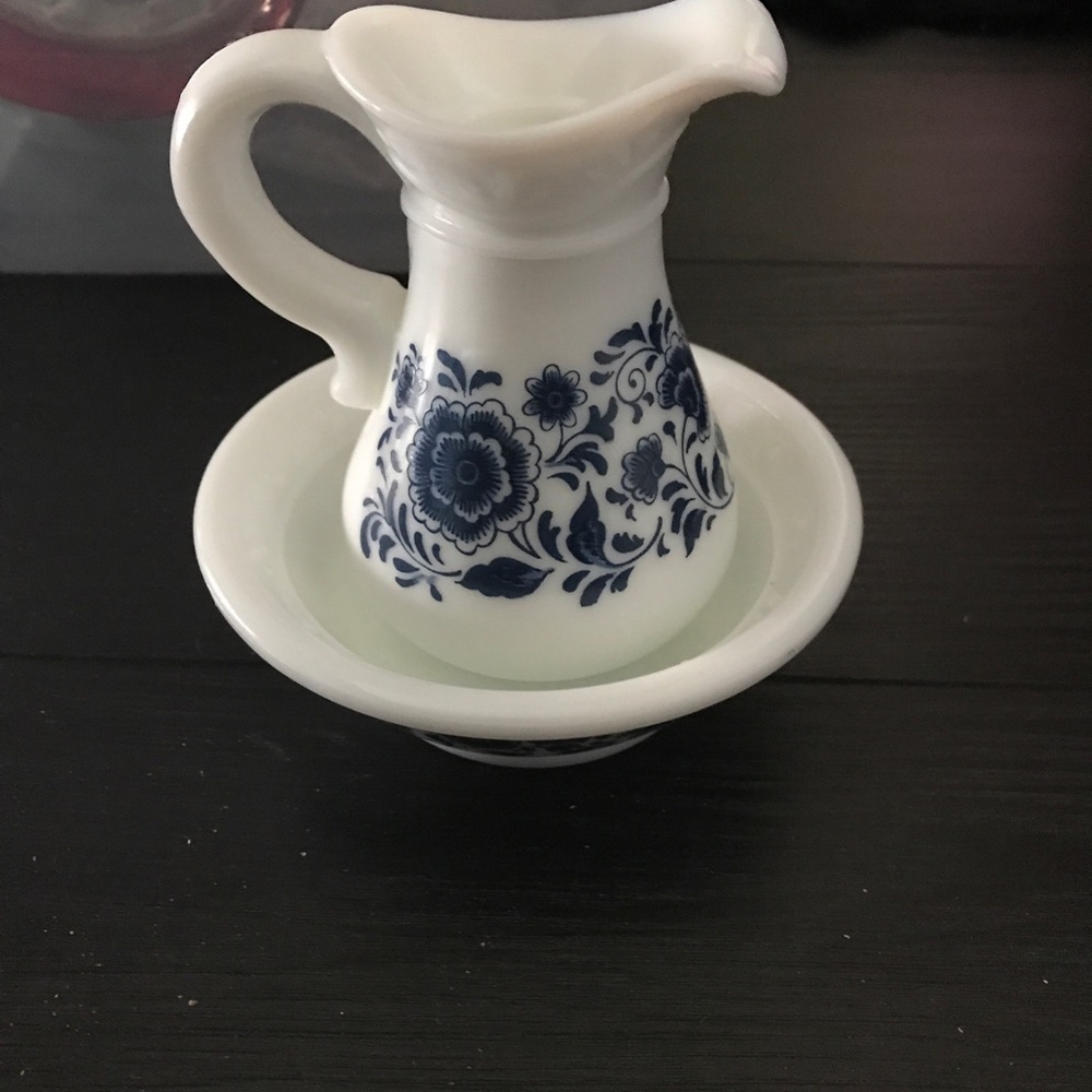 Vintage 
Avon 
Milk Glass 
Pitcher and Basin with Blue Floral Pattern